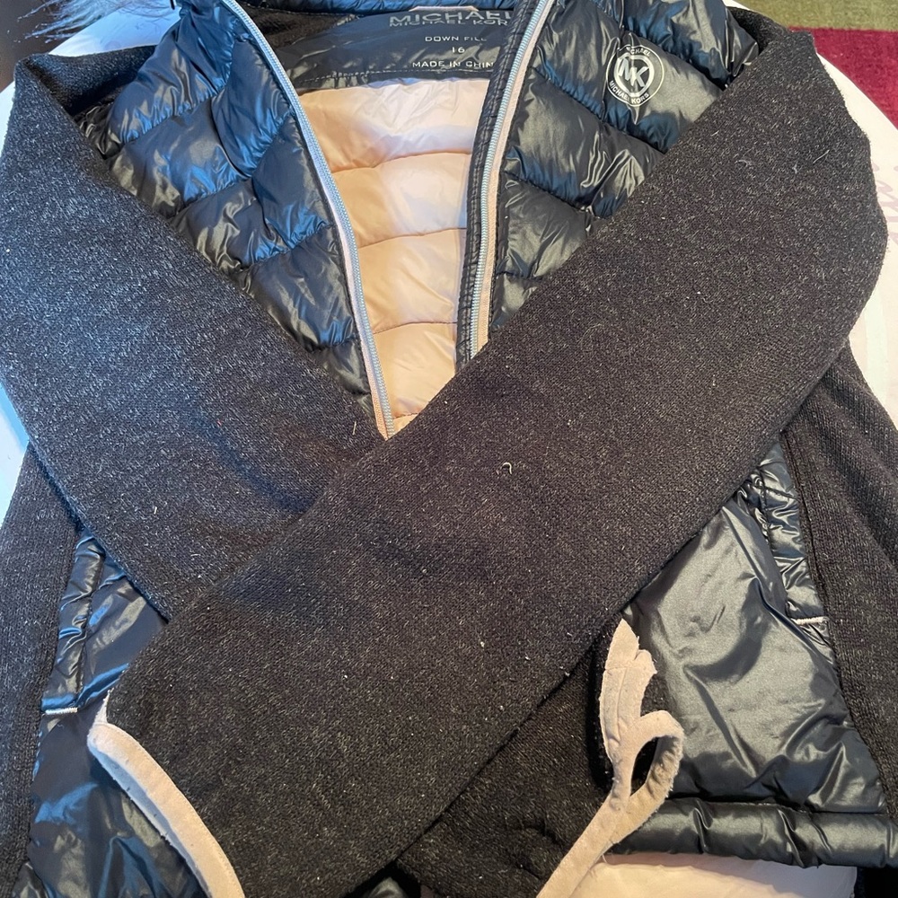 Girls down winter jacket with hood